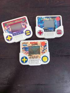 lot 55 image: Three Tiger Electronics Inc. Handheld Games
