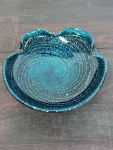 lot 148 image: BlackTurquoise Glass Bowl