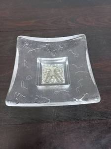 lot 153 image: Vintage Costa Boda Silver Man Domino Series Decorative Dish