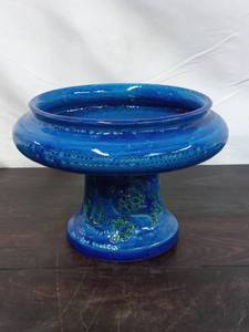 lot 163 image: Footed Ceramic Dish
