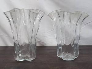 lot 170 image: Pair Of Vintage Vases