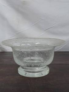 lot 176 image: Seeded Bubble Hand Blown Footed Glass Bowl