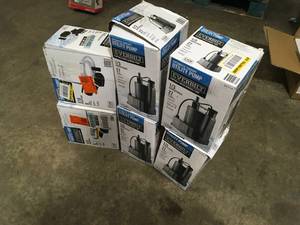 lot 2 image: Lot of Utility Pumps Various Sizes and Conditions  Customer Returns See Pictures