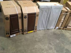 lot 36 image: Lot of Mixed Assorted Kitchen Cabinets Various Models and Conditions Customer Returns See Pictures