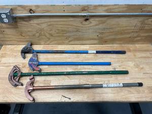lot 43 image: Lot of 4- Conduit Benders