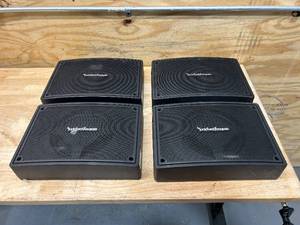 lot 115 image: ROCKFORD FOSGATE Lot of 4- PS-8 Punch Single 8 Amplified Loaded Enclosure Subwoofers