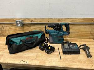 lot 56 image: MAKITA XRH01 Hammer Drill with DX01 HEPA Filter, Charger, 2 Batteries and Carrying Bag