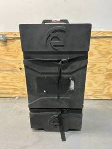 lot 58 image: Road Case on Wheels