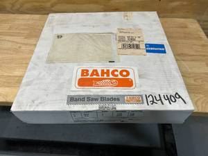 lot 84 image: BAHCO Box of 3-  9 Bandsaw Blades