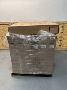 lot 24 image: SAMSUNG Lot of 7-  DM55E 55 Slim Direct-Lit LED Displays