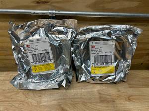 lot 88 image: 3M Lot of 2 Packages of- Fibre Discs (787C) 80 (25 per package)