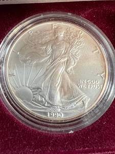 1990 AMERICAN SILVER EAGLE IN ORIGINAL MINT PACKAGING