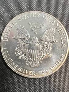 1987 AMERICAN SILVER EAGLE 1 TROY OZ .999 FINE SILVER
