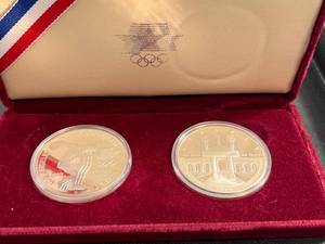 1984 LOS ANGELES OLYMPICS 2 COIN US SILVER DOLLAR SET IN ORIGINAL PKG