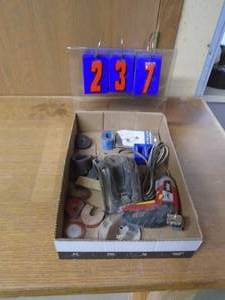 lot 237 image: Flat of magnets & small skil drill driver. As shown.