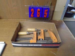 lot 265 image: Flat of beam clamps. As shown.