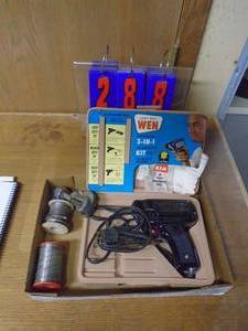 lot 288 image: Luen soldering gun with solder. As shown.