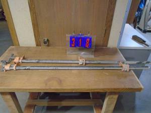 lot 318 image: Qty of 2 34 pipe clamps. Approx 4. As shown.