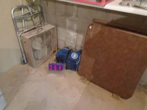 lot 354 image: Walkerfan3 tables & pepsi cooler. As shown.