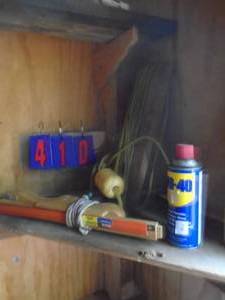 lot 410 image: Wood swede sawwd 40tow rope. As shown.