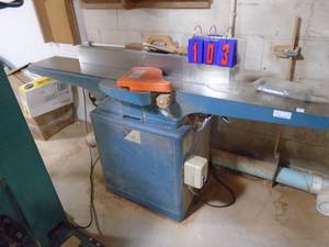 lot 103 image: Jet Jointer 8x 66 220 v 1 ph. Looks nearly new. As shown.