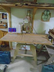 lot 121 image: Yuba 10 saw smith radial arm saw variable speed on stand. As shown.