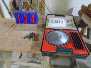 lot 134 image: Freud 8 dado blade system in box. As shown.