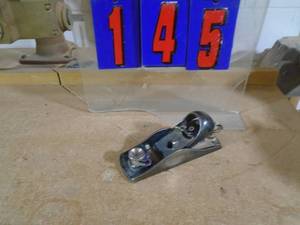 lot 145 image: Stanley hand plane 6 oal with adjustable throat. As shown.