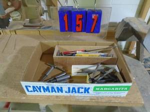 lot 157 image: Flat of spade bitsuni bitswood screw driving bits. As shown.