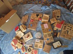 lot 112 image: Massive collection of wood block st...