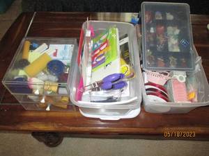 lot 149 image: Huge lot of assorted appliques, wir...