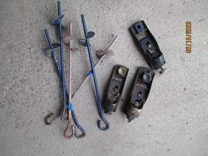 lot 4 image: Vintage hand planers and metal rod ...