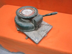 lot 40 image: Stencil Cutter 34