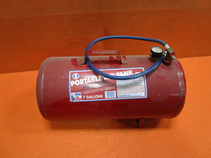 lot 68 image: Air Tank