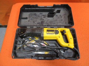 lot 75 image: DeWalt Sawzall