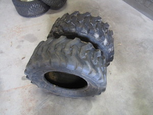 lot 44 image: (2) (Used) Utility Tractor Tires
