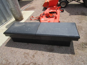 lot 47 image: Pickup Tool Box