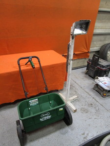 lot 112 image: Grass Seeder & Shop Light