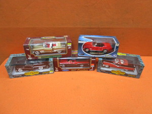 lot 151 image: 118th Die Cast Cars