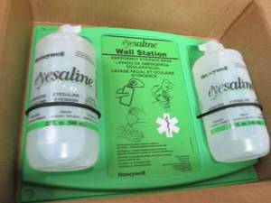 HONEYWELL Eyewash Station 2 - 32 o...