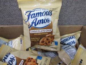 Case of 42-2 oz Pouches Famous Amos...