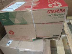Case of Staples Paper 5000 sheets 8...