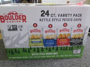 lot 144 image: box of boulder kettle style potato ...