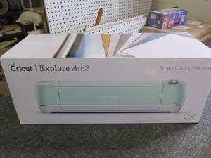 lot 184 image: cricut explore air 2 smart cutting ...