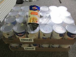 lot 292 image: 2 cases of 24 14.5 oz cans of swan...