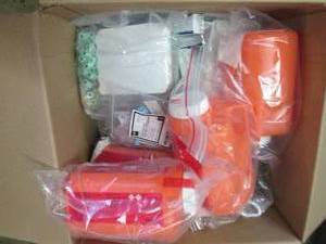lot 355 image: box of bottles , vials and more ...