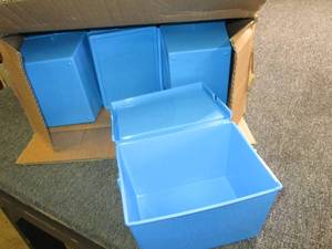 lot 392 image: case of 50 hinged containers 6x5x4 ...