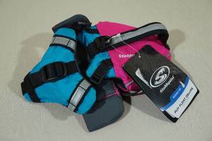 lot 45 image: Stohlquist Pup Float Deluxe Dog Life Jacket -XXsmall