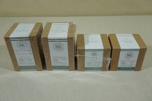 lot 83 image: Begonia and Bench Candles -Lilac, Citrus & Clove, Redberries, Sunrise & Nectar