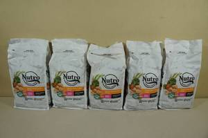 lot 96 image: 25lbs Nutro Adult Dog Food